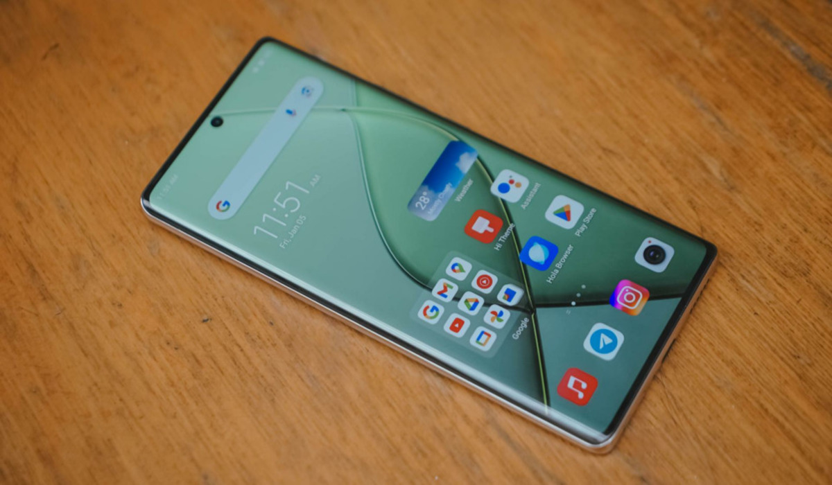 Огляд смартфону Tecno Spark 20: стиль, продуктивність і доступність